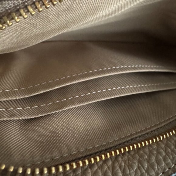 COACH - Leather Double Zip Wallet in Chalk / Black Multi - Picture 10 of 11